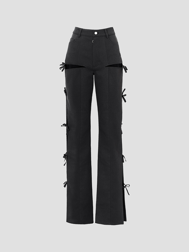 CHARCOAL BLACK CABLE CUT-OUT JEANS  라케트 차콜 블랙 케이블 컷아웃 팬츠 - 아데쿠베