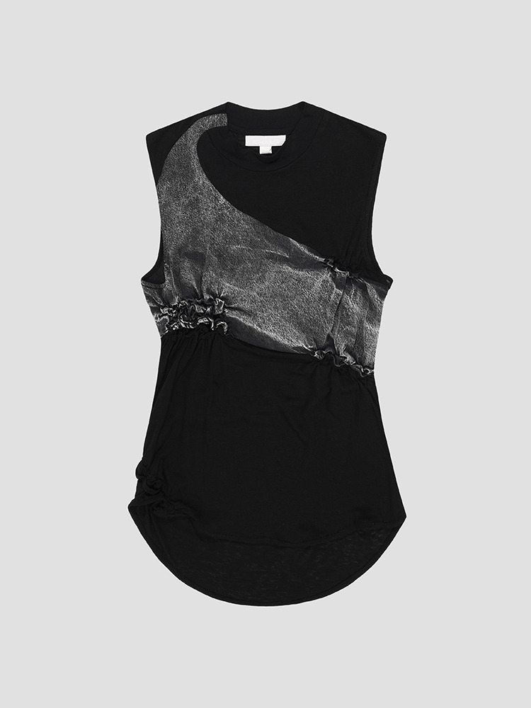 BLACK &quot;BLISS&quot; SPIRAL CUT SMOCKED VEST  폰더럴 블랙 스파이럴 컷 스모크 베스트 - 아데쿠베