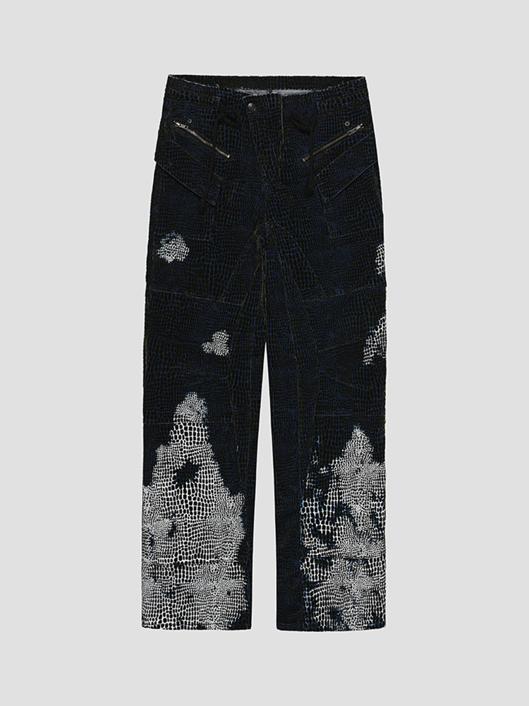 NAVY VELVET PRINT OVERSIZED CARGO DENIM PANTS  오토링거 네이비 벨벳 프린트 오버사이즈 카고 데님 팬츠 - 아데쿠베