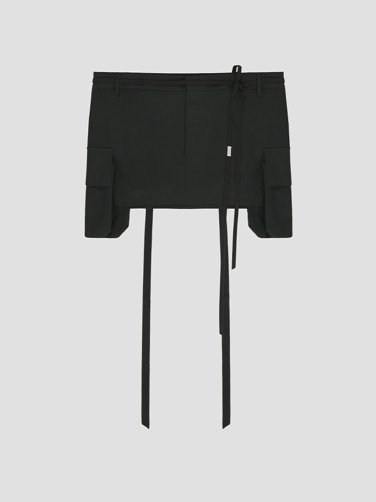 BLACK THEA MINI CARGO SKIRT  앤 드뮐미스터 블랙 미니 카고 스커트 - 아데쿠베