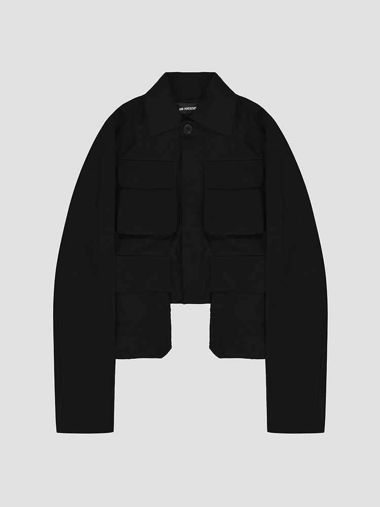 BLACK FINE ULTRA LIGHT CROPPED CARGO JACKET  앤 드뮐미스터 블랙 크롭 카고 자켓 - 아데쿠베