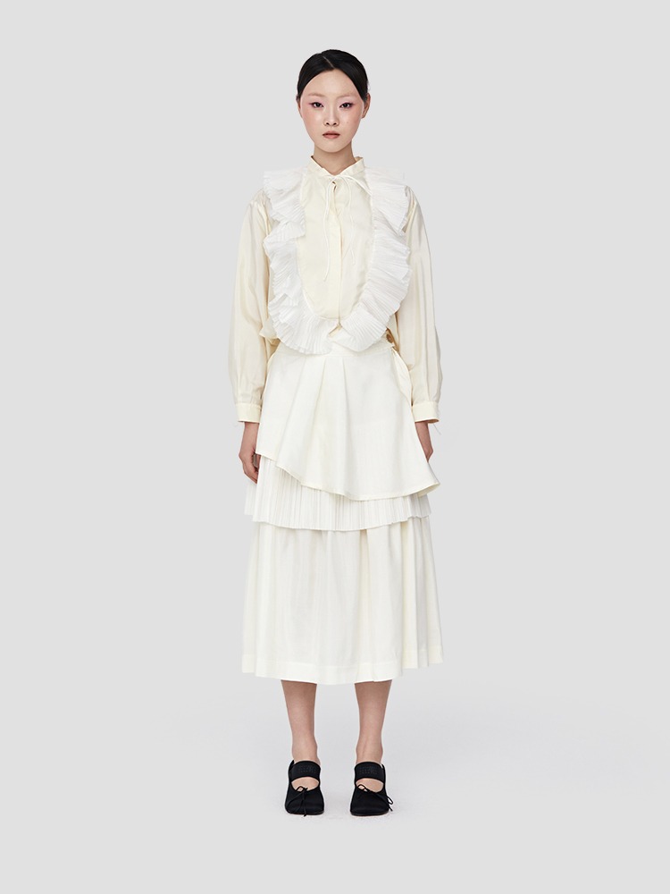 LIMONCELLO OFF WHITE PLEATED PLASTRON SHIRT  샹샹 루안 리몬첼로 오프 화이트 플리츠 플래스트런 셔츠 - 아데쿠베