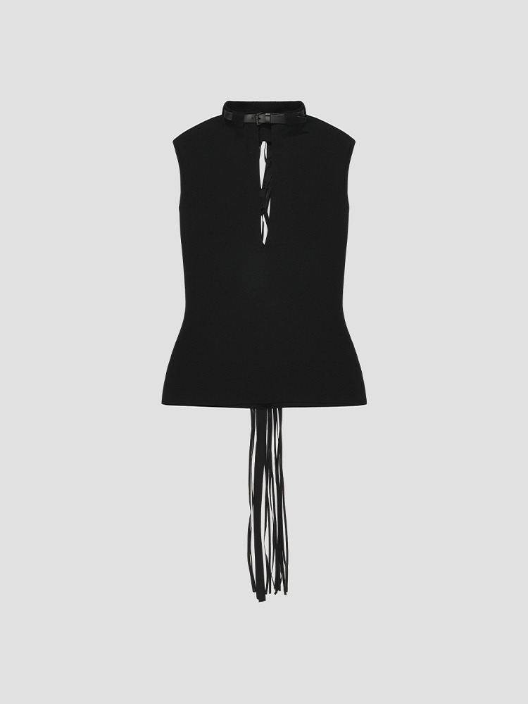 BLACK MACRAME BELT LINE TOP  앤 드뮐미스터 블랙 벨트 라인 탑 - 아데쿠베