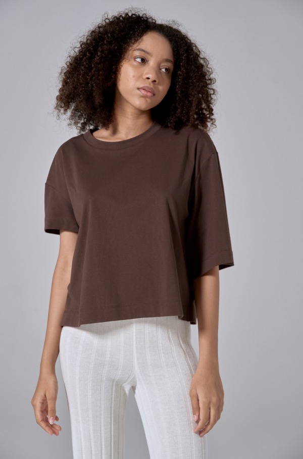 UNBALANCE SLEEVE TOP (CACAO)