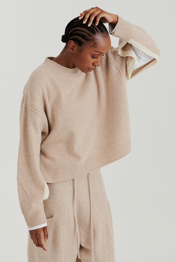 SLEEVE OPEN PULLOVER (BEIGE)