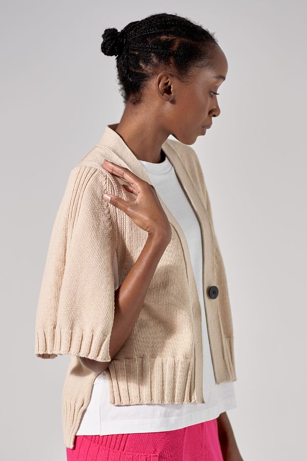 CAPE SLEEVE CARDIGAN (BEIGE)