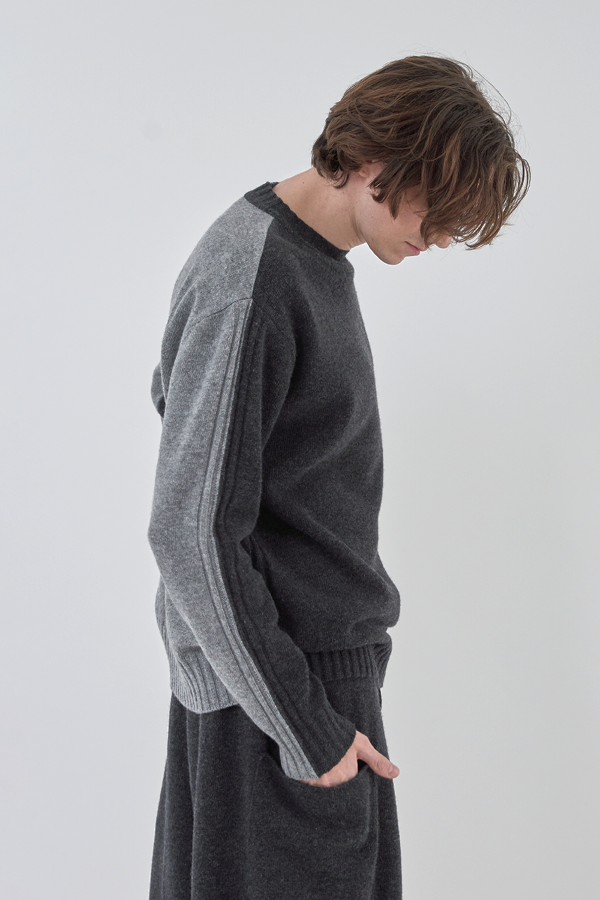 INTARSIA PULLOVER M (CHARCOAL)