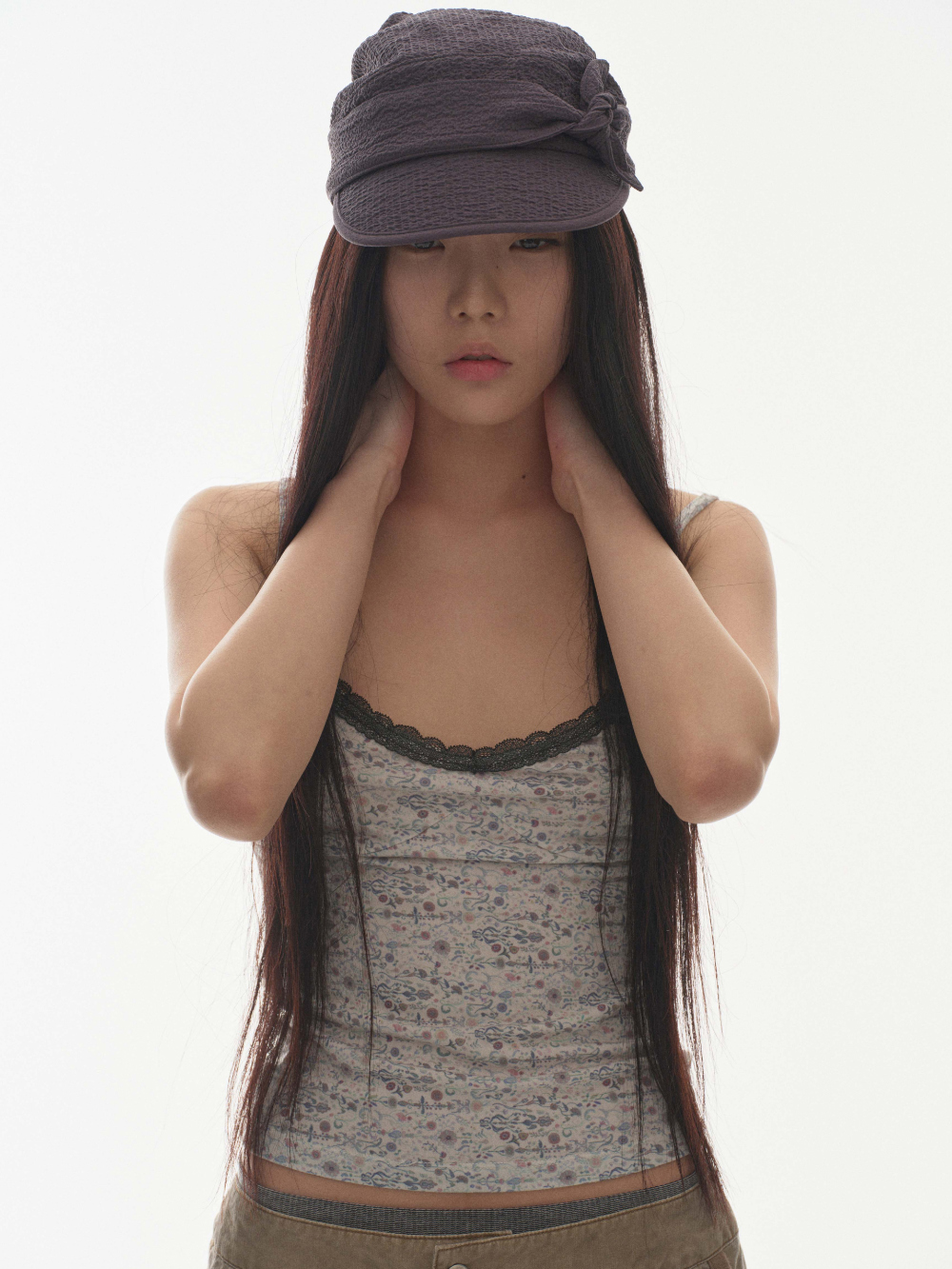 드레스 모델 착용 이미지-S2L8