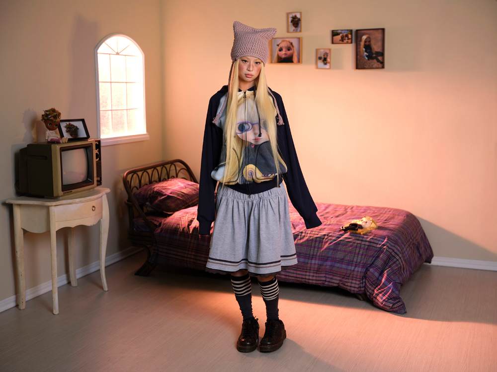 COYSEIO X BLYTHE GRAPHIC ZIP-UP HOODIE NAVY - coyseio