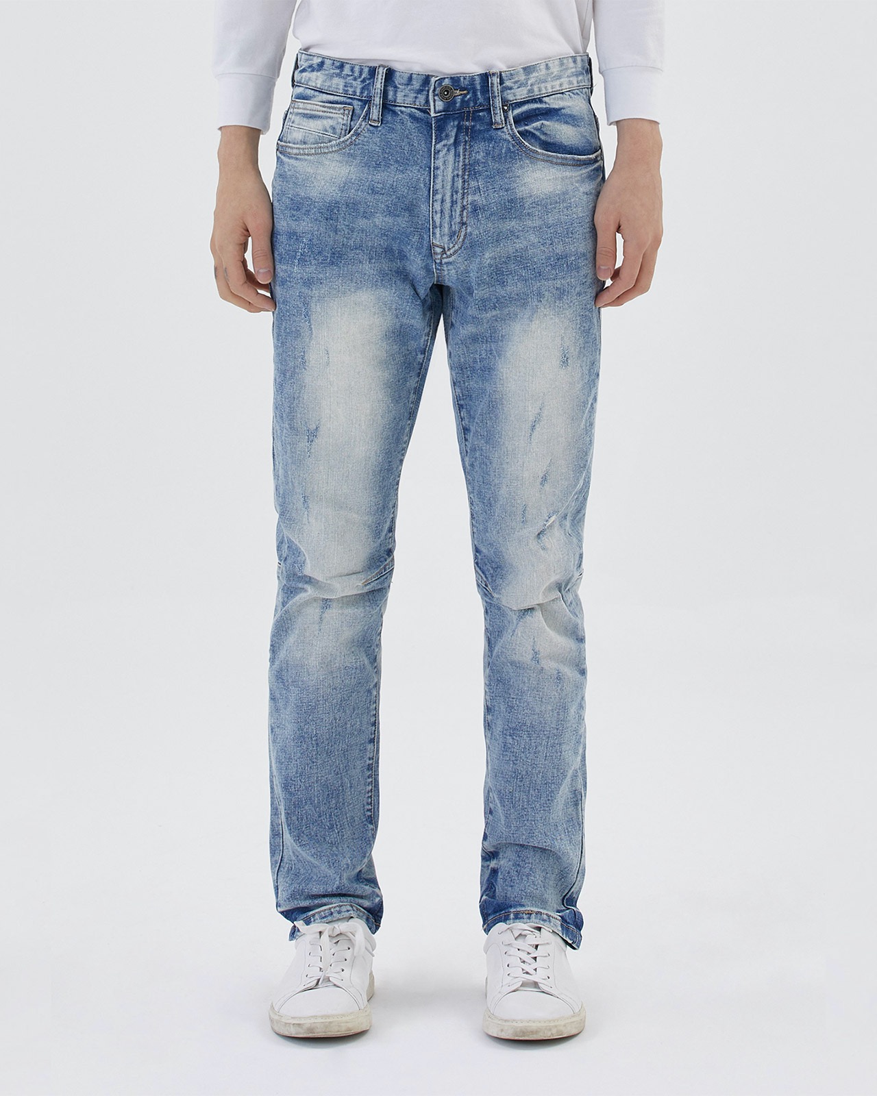 Light washed basic jeans