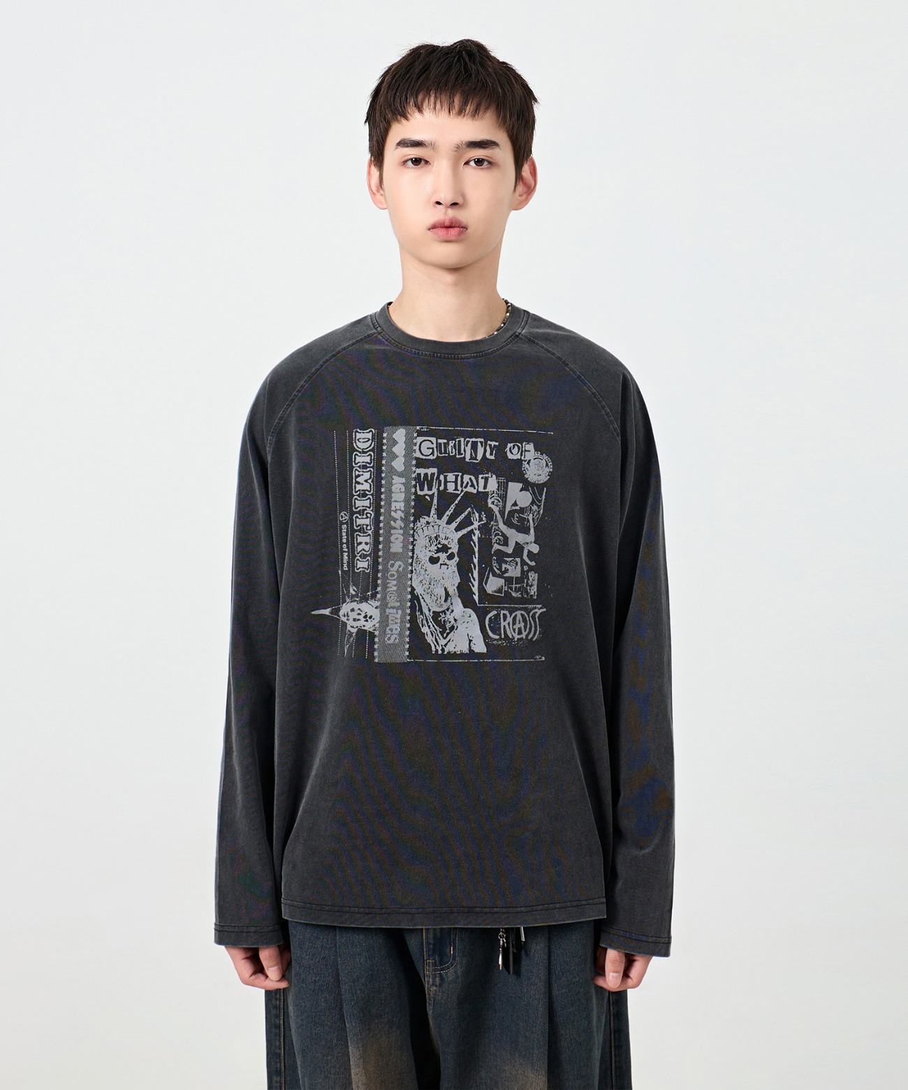 Tシャツ・カットソー DIMITRI BLACK VLAD Pigment Artwork Short Sleeve T-Shirt Char Top - 디미트리블랙 (DIMITRIBLACK)