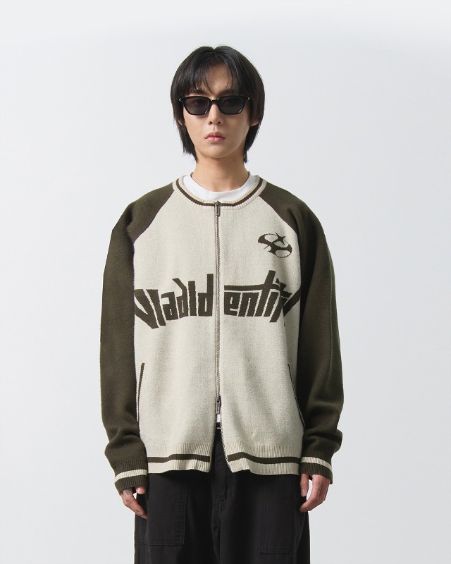 (VLAD) 2WAY RAGLAN ARTWORK ZIP-UP KNIT_KHAKI