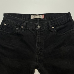 levis 505 straight fit black jean (33 inch)