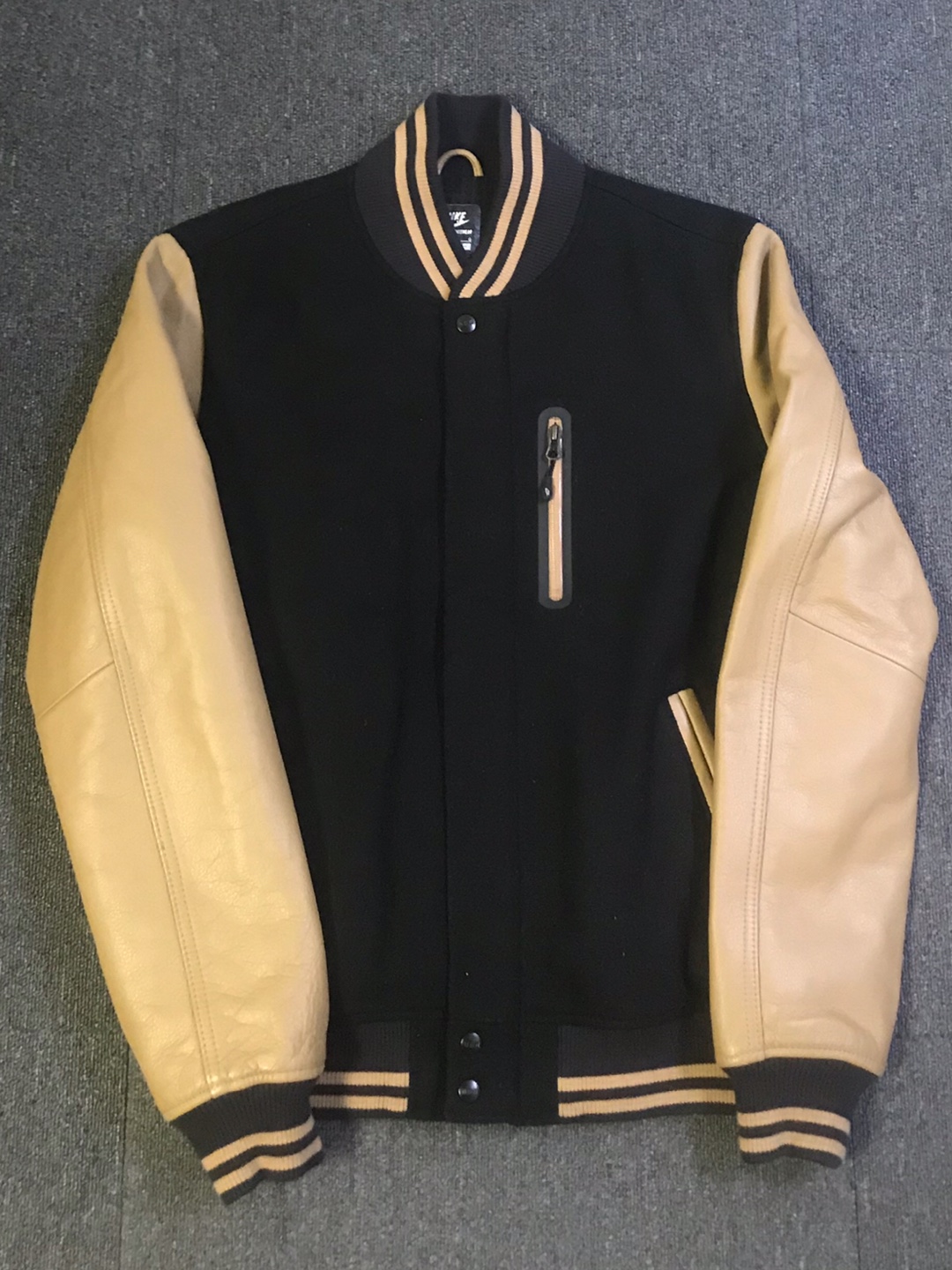 nike nsw wool/leather varsity jacket (L size, ~103 추천)