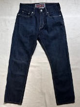 Levis 514 slim straight fit denim (30 inch)