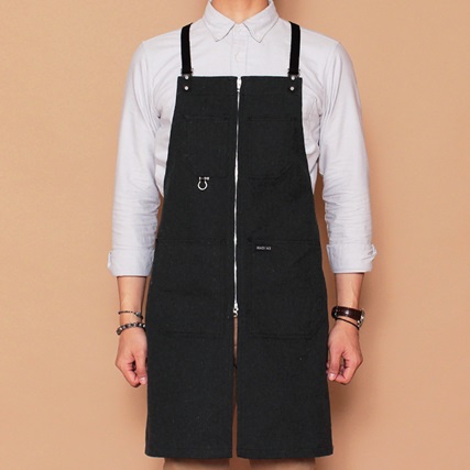 [이바디143] ZIP-UP APRON shoulder type - Charcoal