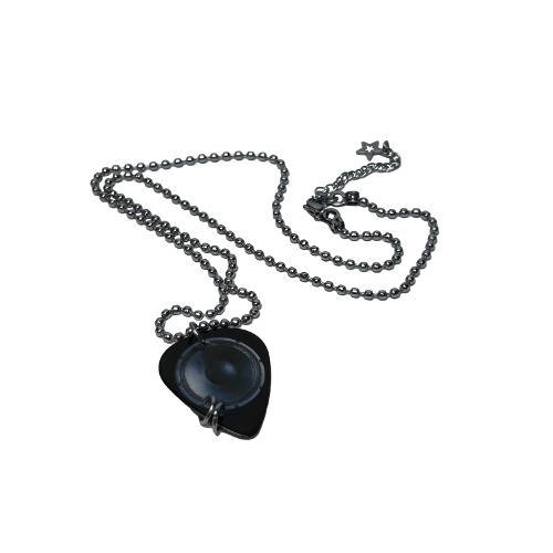 Speaker peak necklace