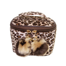 호피베리 Pom Pom_Leopard pouch