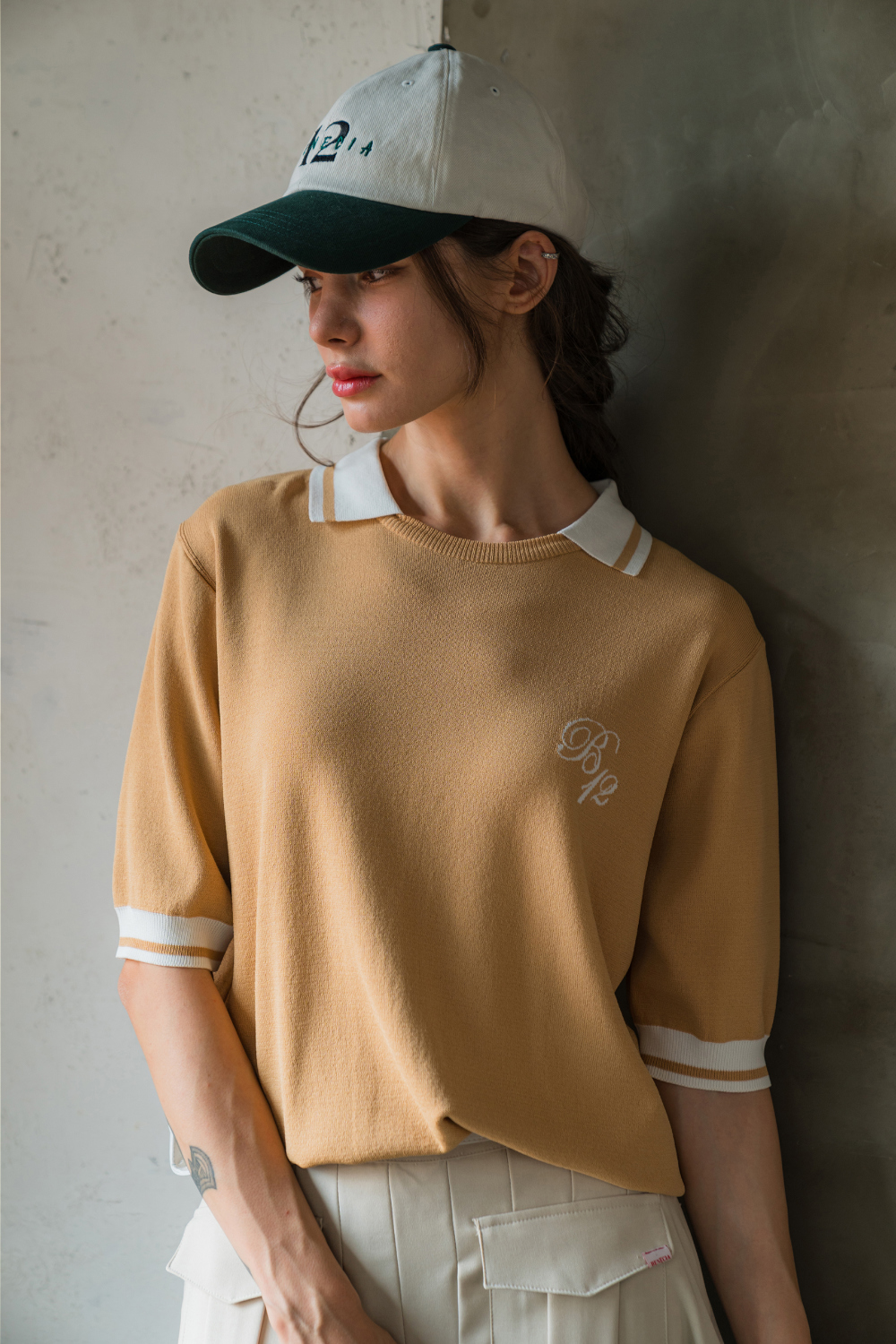 半袖Tシャツモデル着用画像-S1L8