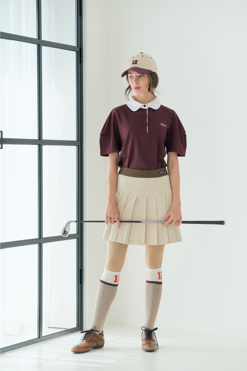 半袖Tシャツモデル着用画像-S1L2
