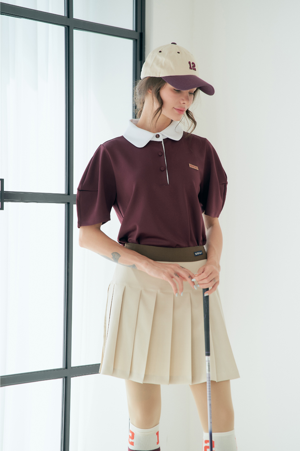 半袖Tシャツモデル着用画像-S1L7
