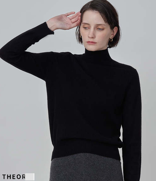 THEOR* (or) loose fit turtleneck; 여유있는 핏감이 아주 세련된 라인감을 만들어주는 터틀넥~~ ;피팅추가