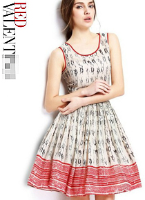 Red Valentin* chain printing dress- 플레어로 퍼지는 라인이 넘 러블리한 제품!!