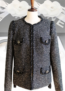 chane* tweed jewel  jacket ; 럭셔리함과 트렌디함이 가득~한 트위드자켓 너무 합리적으로 입고되었어요!! ;피팅추가