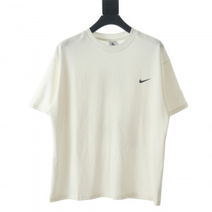 Nike ナイキ NK Stussy ストゥーシー連名アルファベットプリント半袖Tシャツ G426126