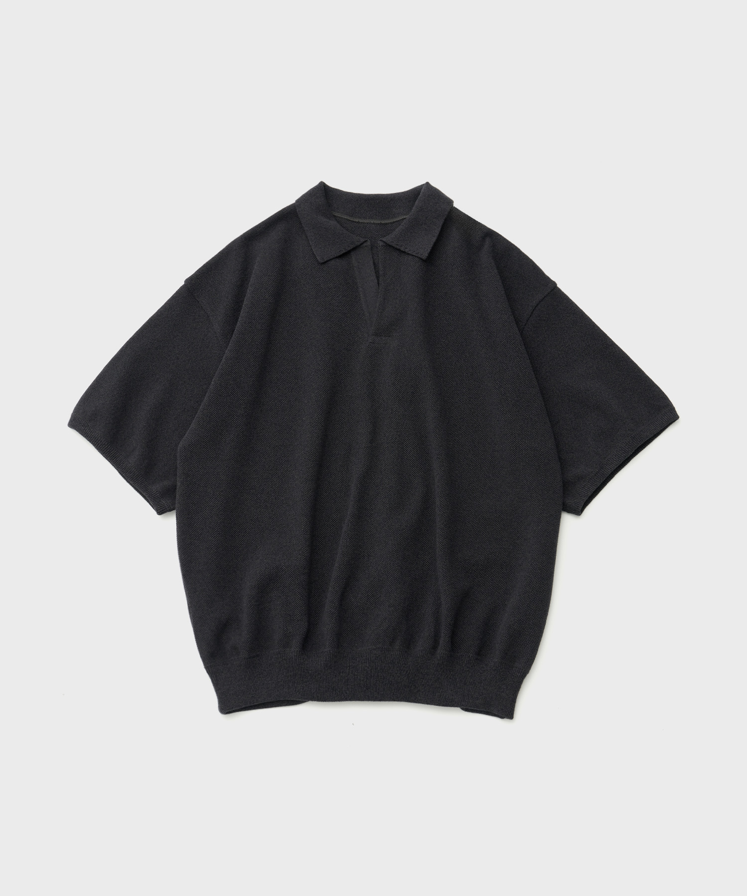 Light Moss Stitch Polo (Black)