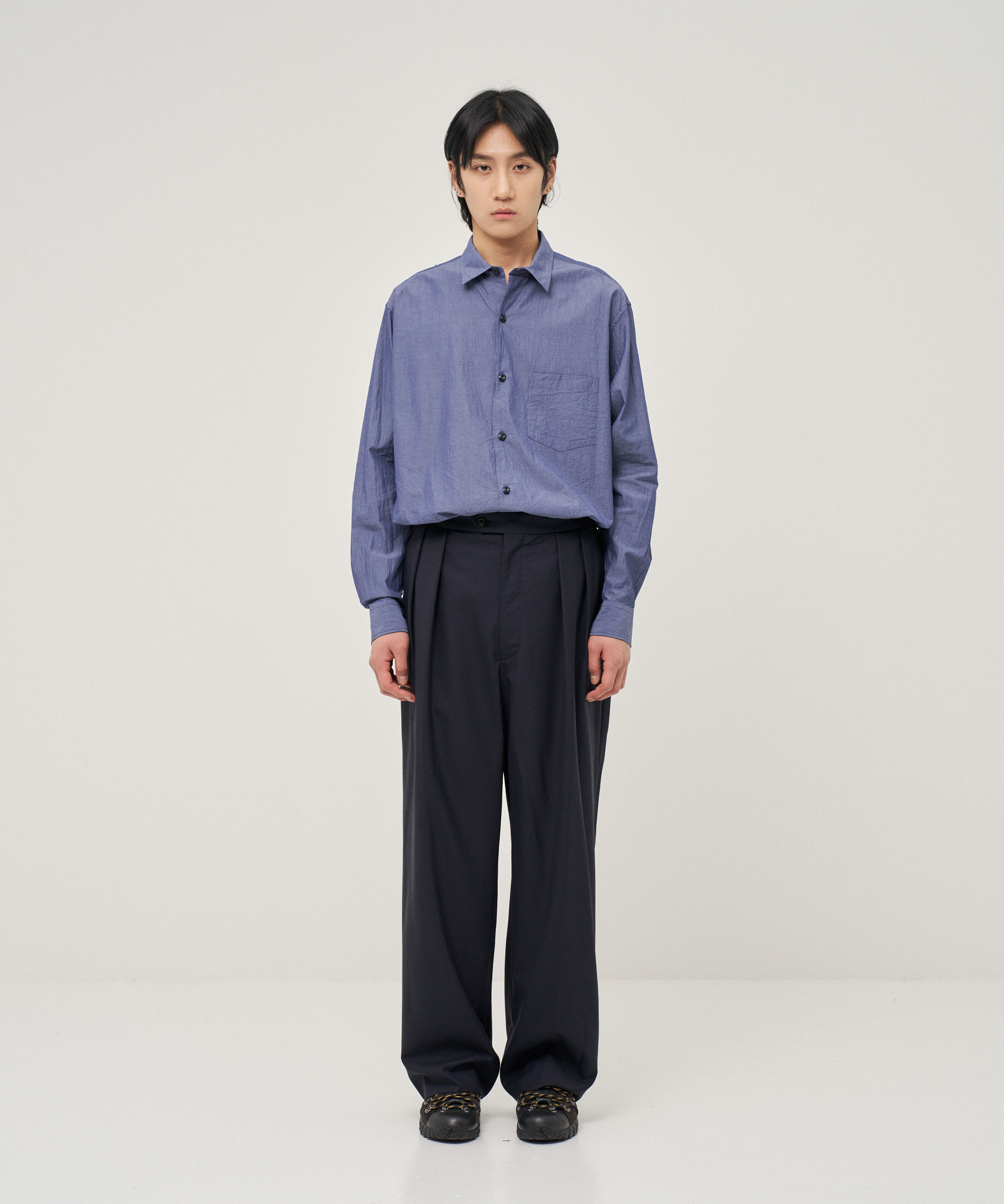 Super Fine Wool Tropical Tucked Trousers (Navy)