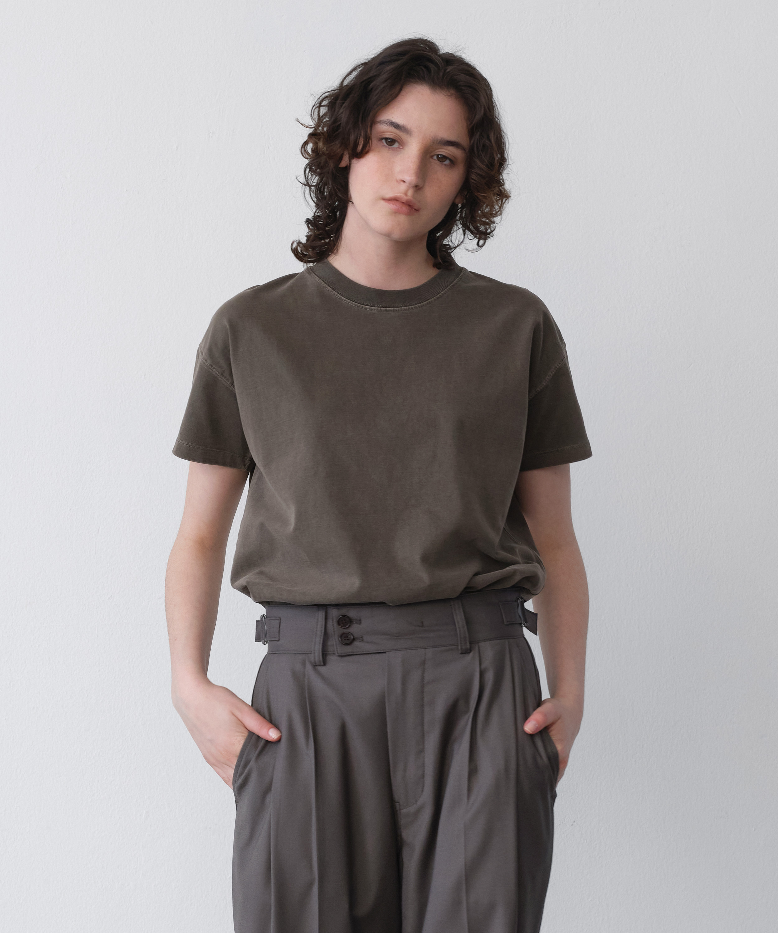 [예약배송] Women Journal Garment T (Mild Brown)