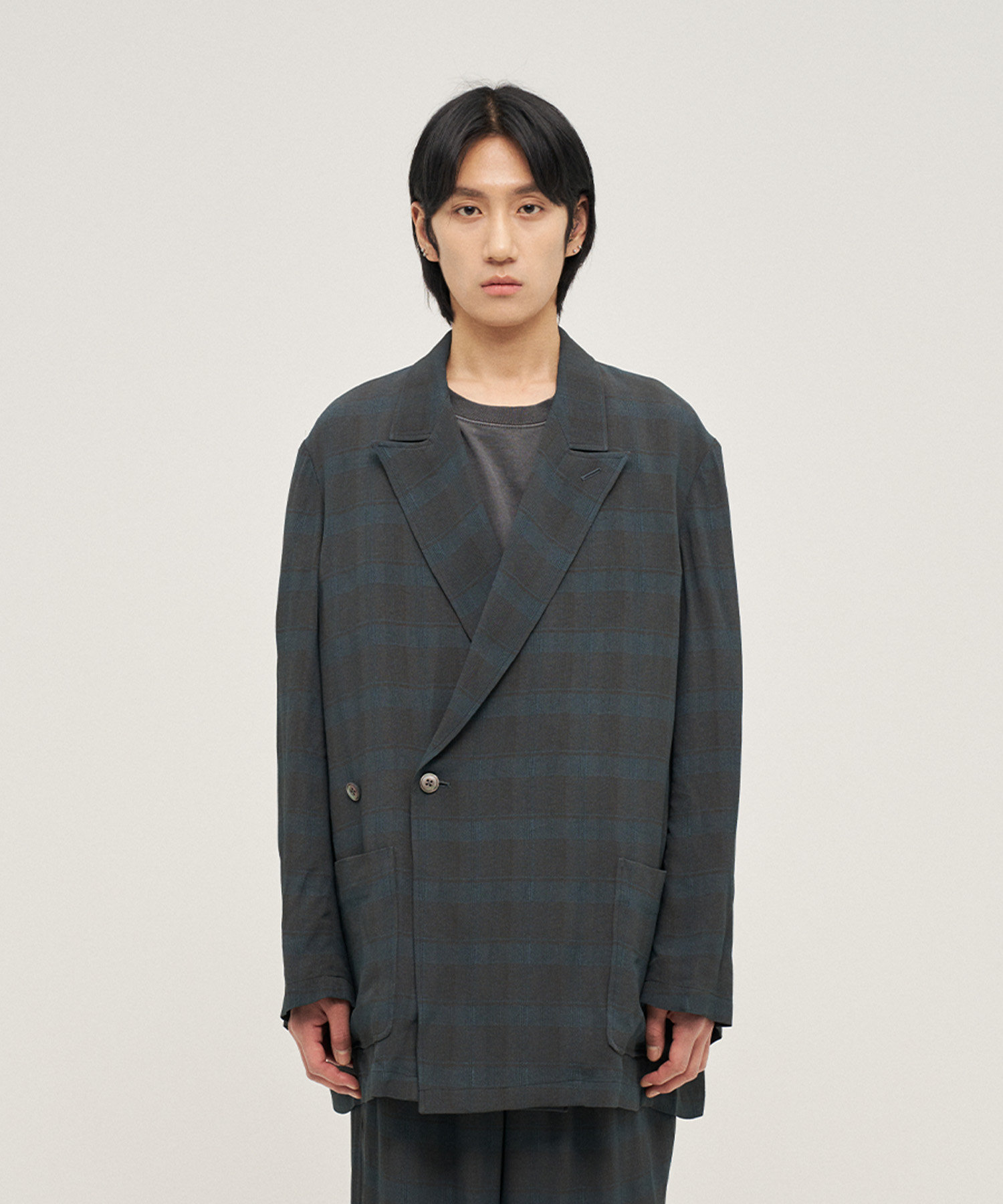 Plaid Jacquard Double Breasted Blazer (Charcoal)