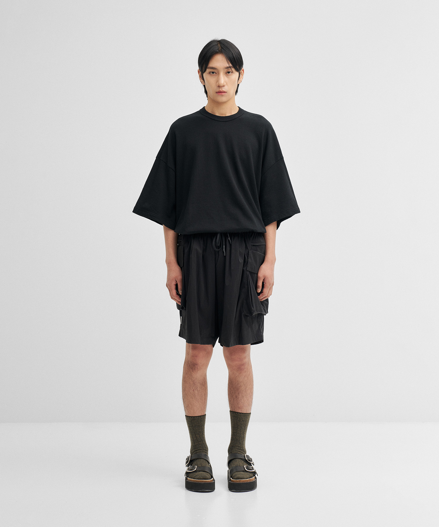 Large Pocket Shorts (Black)