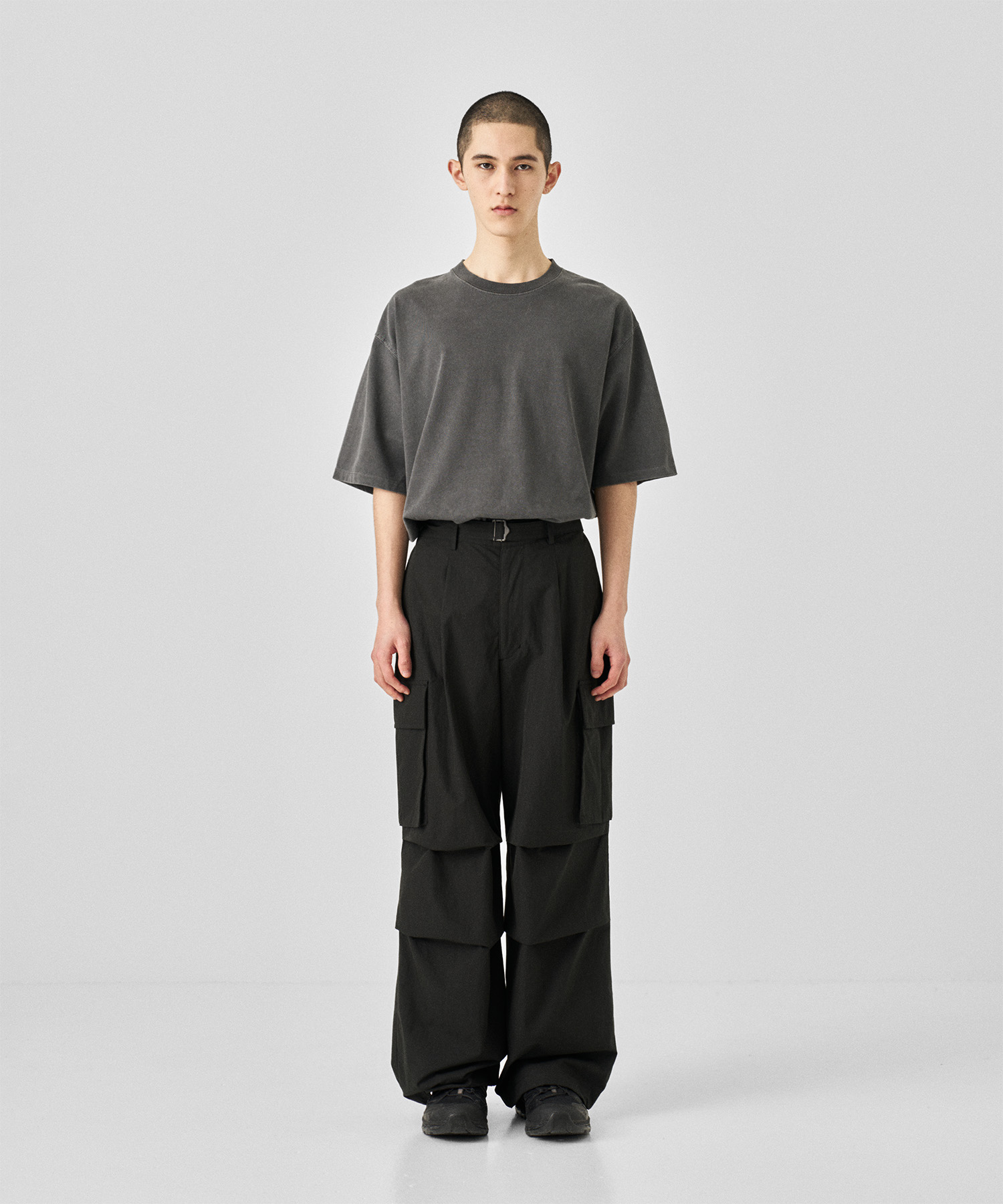Parachute Belted Pants (Almost Black)