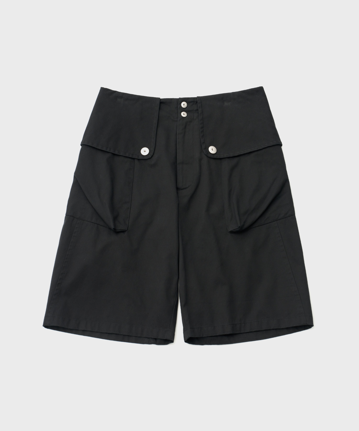 Flap Shorts (Carbon)