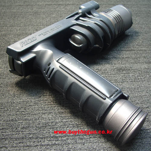         RICO Alpha 9 Tactical light 