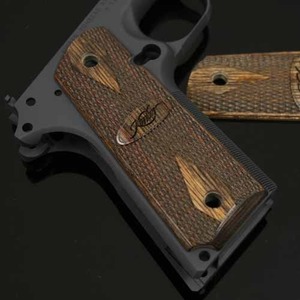 Kimber M1911 Diamond Checkers Grip 