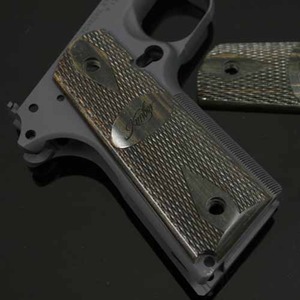 Kimber 1911 Diamond Checker Wood Grip -Silver Black