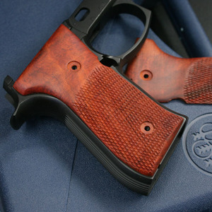 Beretta m92fs wood GRIP