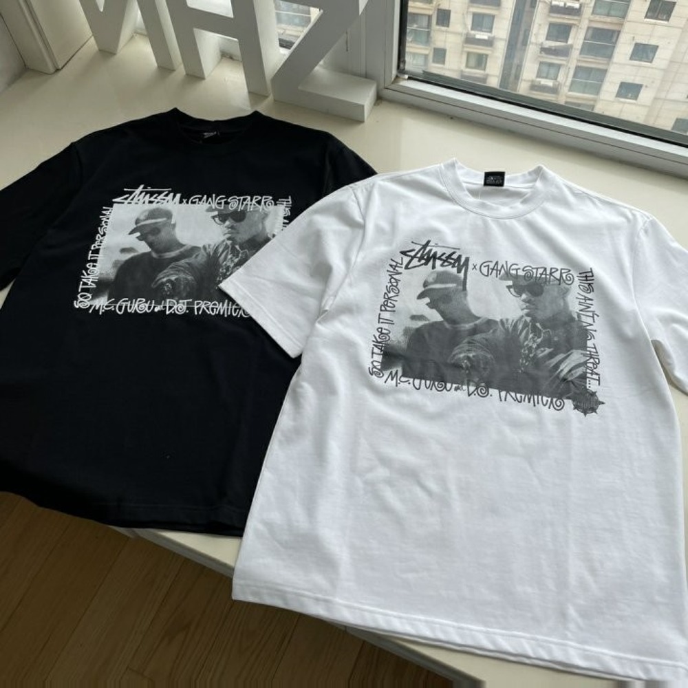 [국내배송] 스투시 x 갱스타 STUSSY x GANGSTARR 23SS 콜라보 반팔티 2color