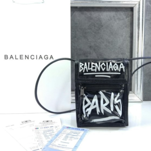 [국내배송] 발렌시아가 BALENCIAGA EXPLORER 스케치 스트랩 파우치백