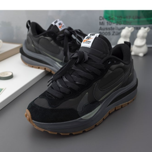 [국내배송] 나이키 NIKE 사카이X나이키 Vaporwaffle Sacai Sail Gum 베이퍼와플