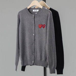 [국내배송][반품가능] 꼼데가르송 더블 하트 와펜 가디건 Double Heart Wappen Cardigan 2color