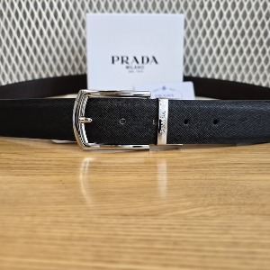 [국내배송] 프라다 PRADA 사피아노 리버서블 남성 벨트