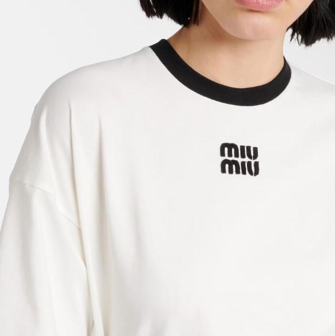 [국내배송] 미우미우 MIUMIU 여성 로고 크롭 반소매 티셔츠 2color