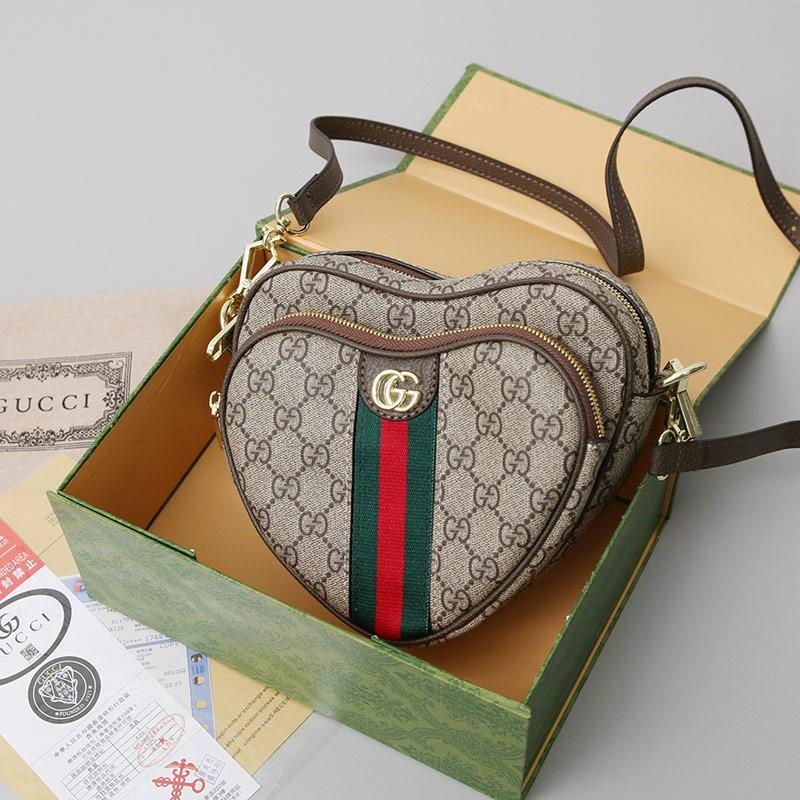 [국내배송][반품가능] 구찌 GUCCI 인트로킹 G 미니 하트 숄더백