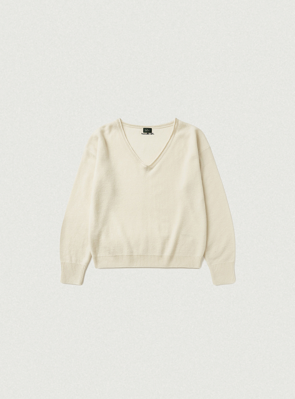 Mild Deep V-neck Cashmere Knit - Ivory