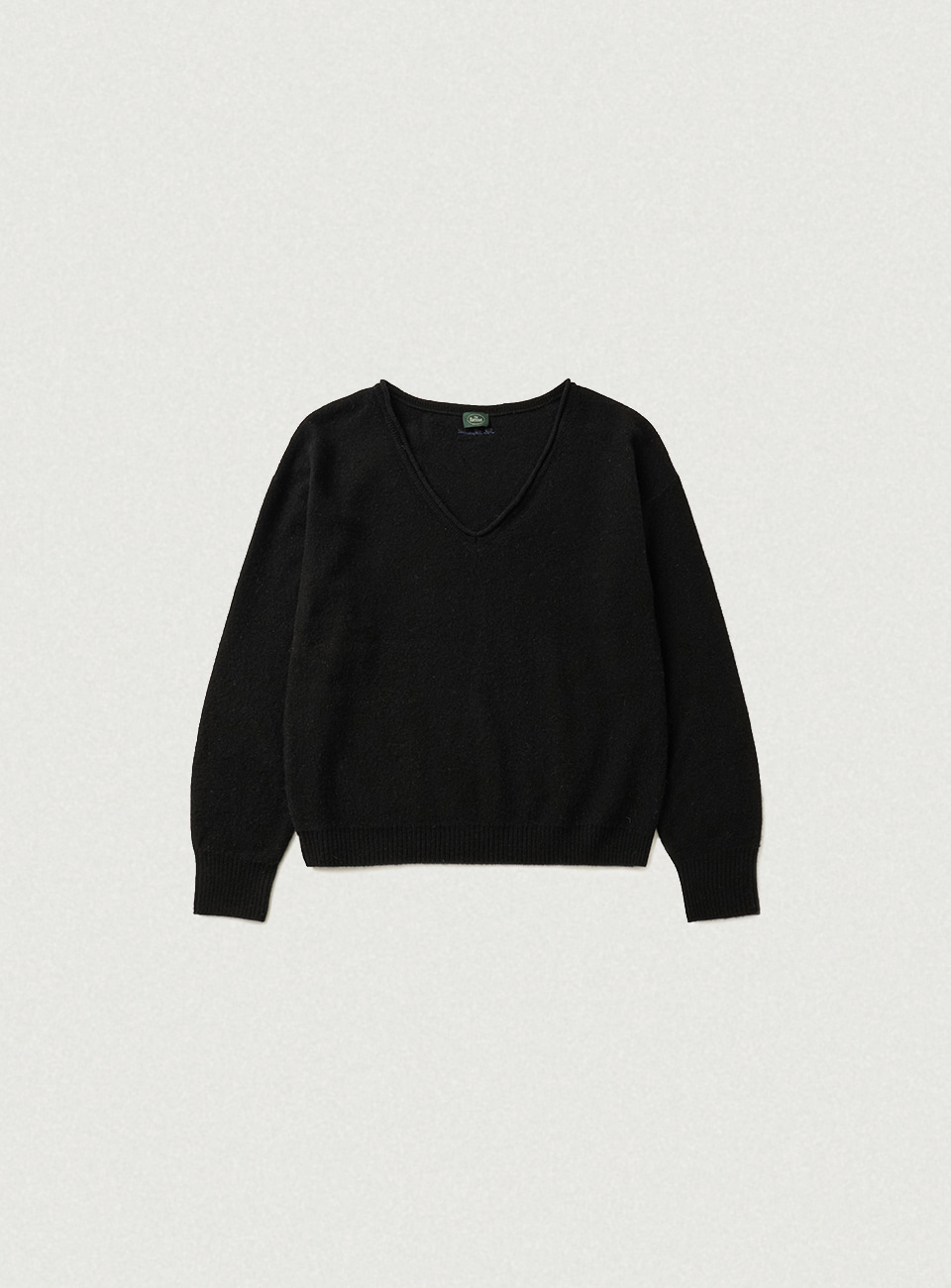 Mild Deep V-neck Cashmere Knit - Black