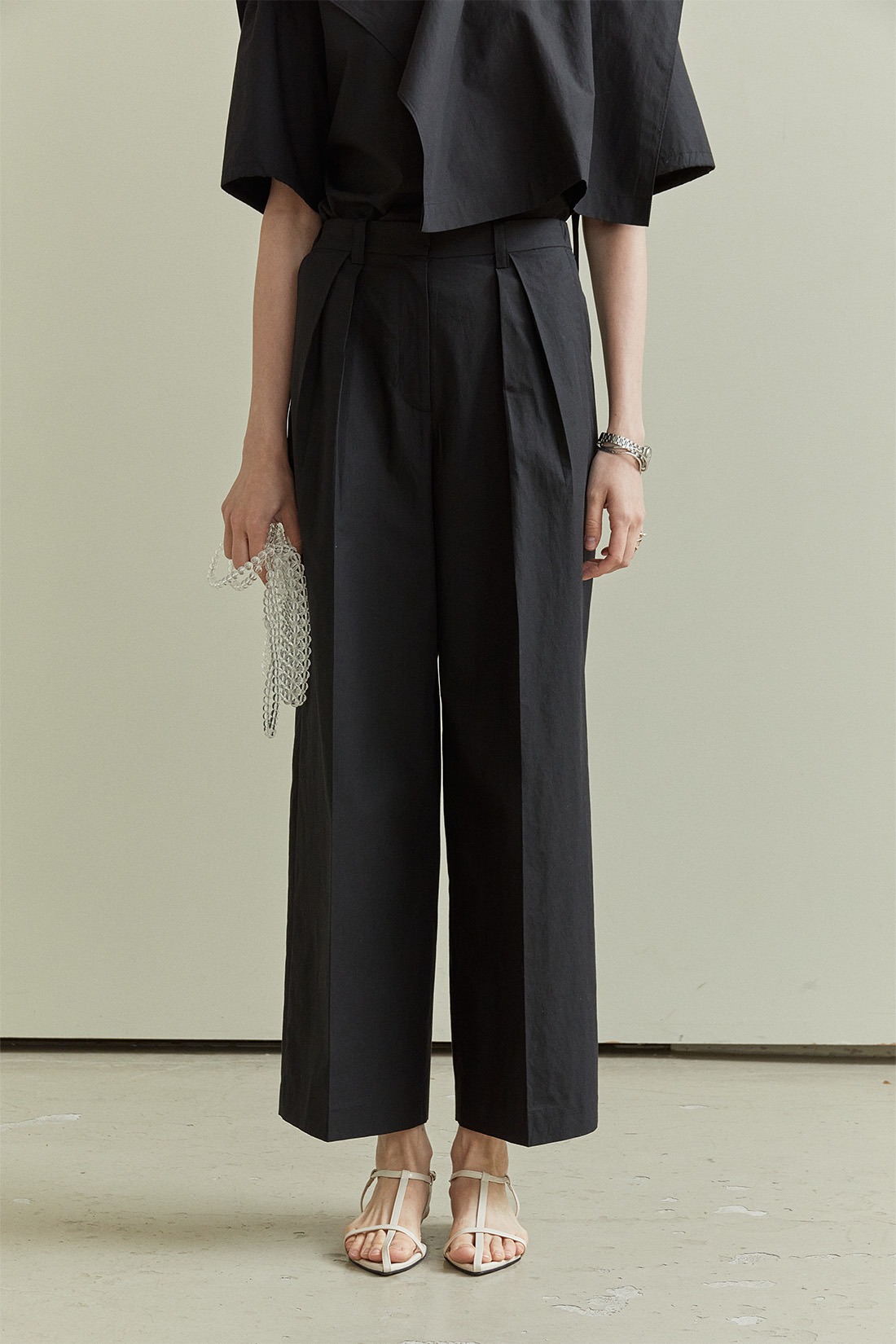 SUMMER TWO TUCK PANTS BLACK